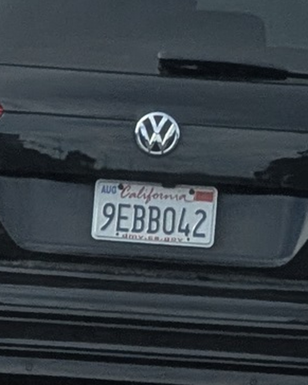 License Plate 9EBB04Z